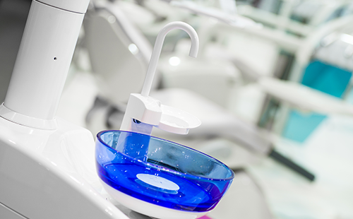 歯科医院の水は細菌で汚染されている？